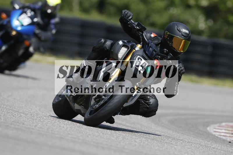 /15 13.05.2025 Max Racing ADR/Gruppe gruen/64